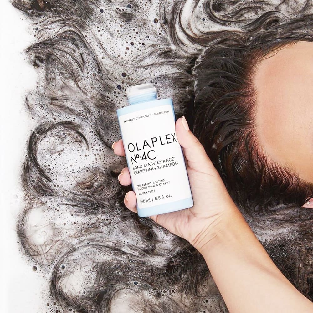 OLAPLEX No.4C Bond Maintenance Clarifying Shampoo