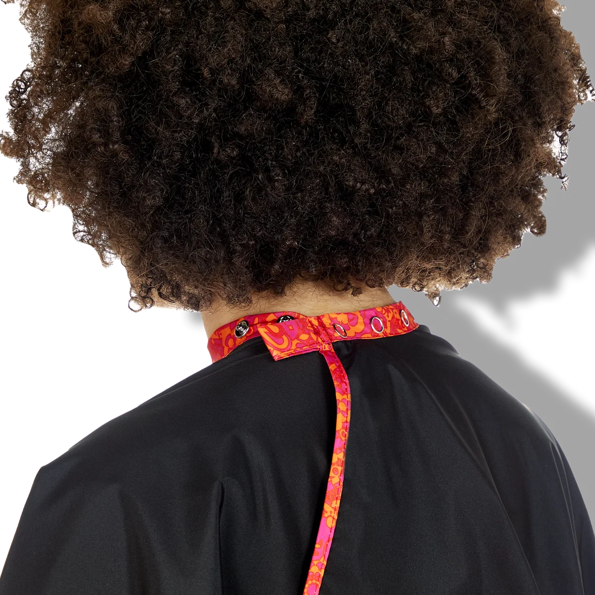 AMIKA Salon Cape