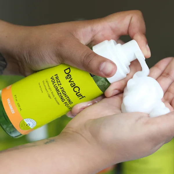 DEVACURL Frizz-Fighting Volumzing Foam