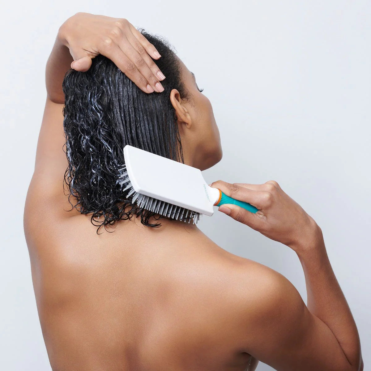 MOROCCANOIL Ionic Paddle Brush