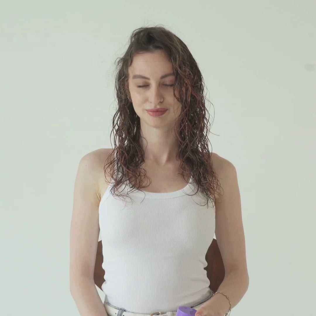 Load video: CURL KEEPER Original Liquid Styler