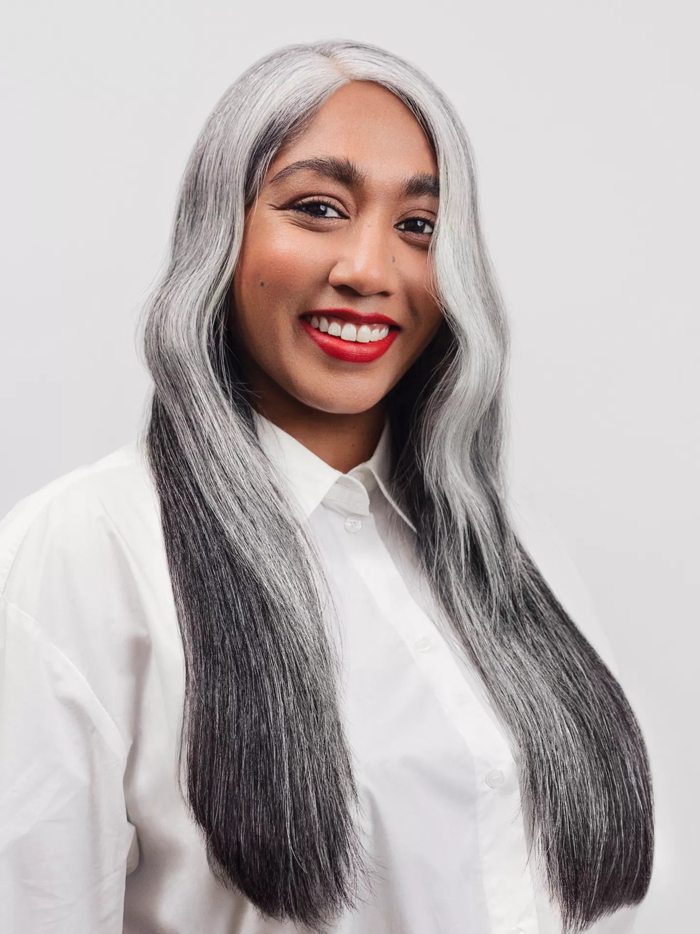 IGORA ROYAL SILVER WHITES Grey Lilac